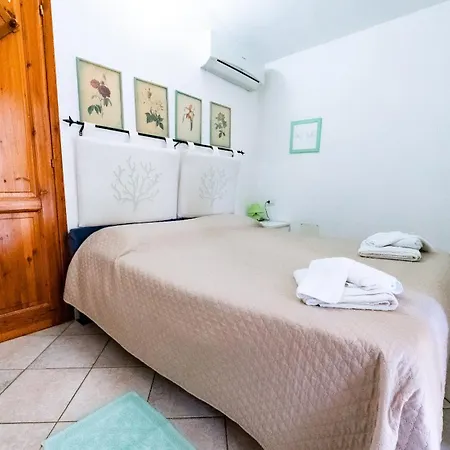 Bed & Breakfast Da Teresa San Teodoro (Sardinia)
